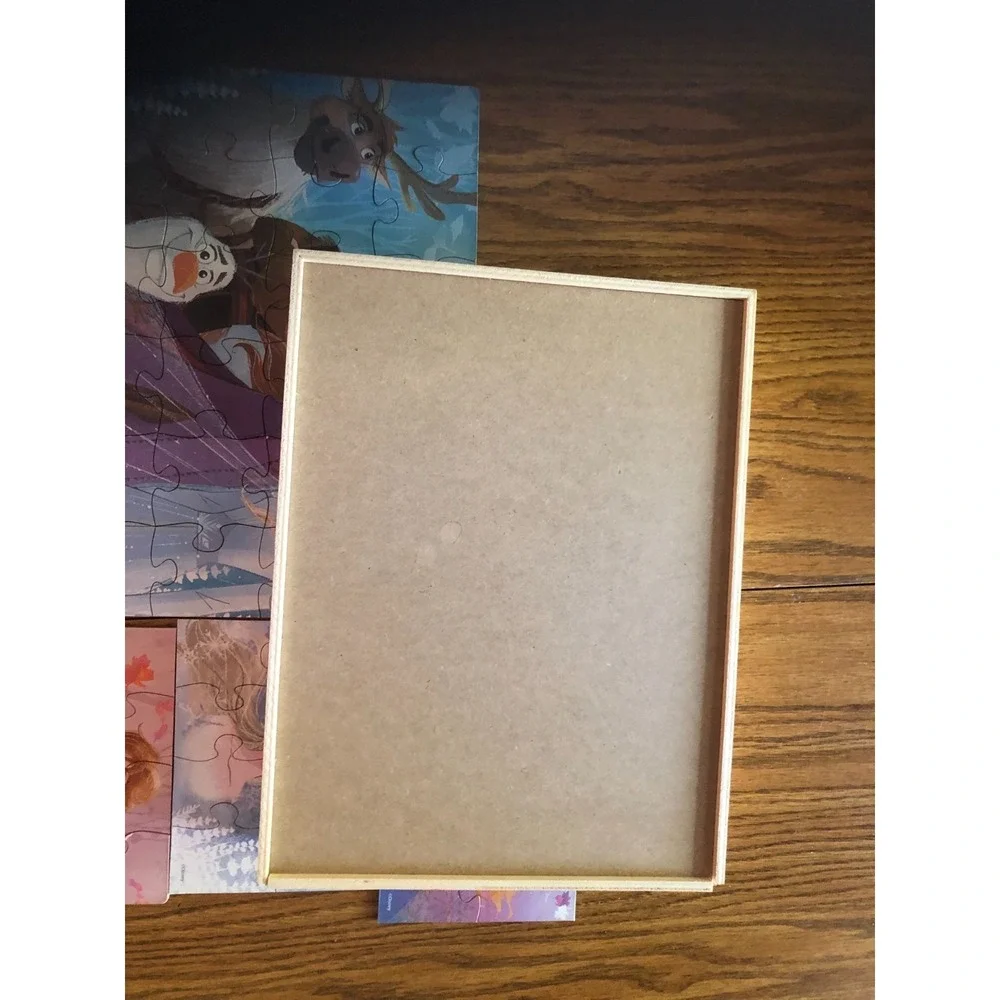 Disney Frozen II 5 WOODEN PUZZLES w/WOOD Storage BOX